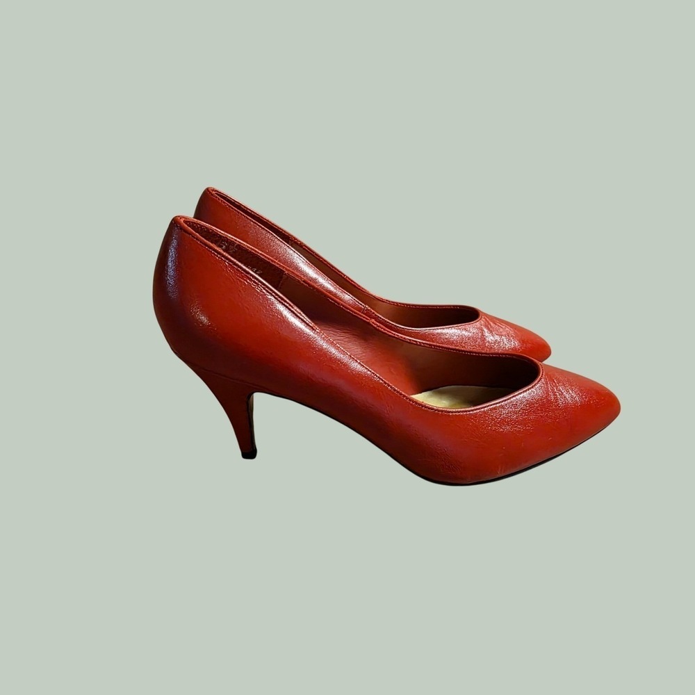 Bruno Valenti Red Leather Pointed Toe Kitten Heel Pumps Womens 6
